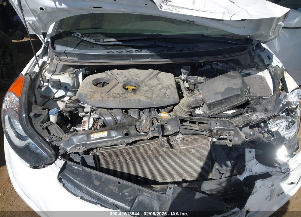 2013 HYUNDAI ELANTRA VIN: 5NPDH4AE0DH185722