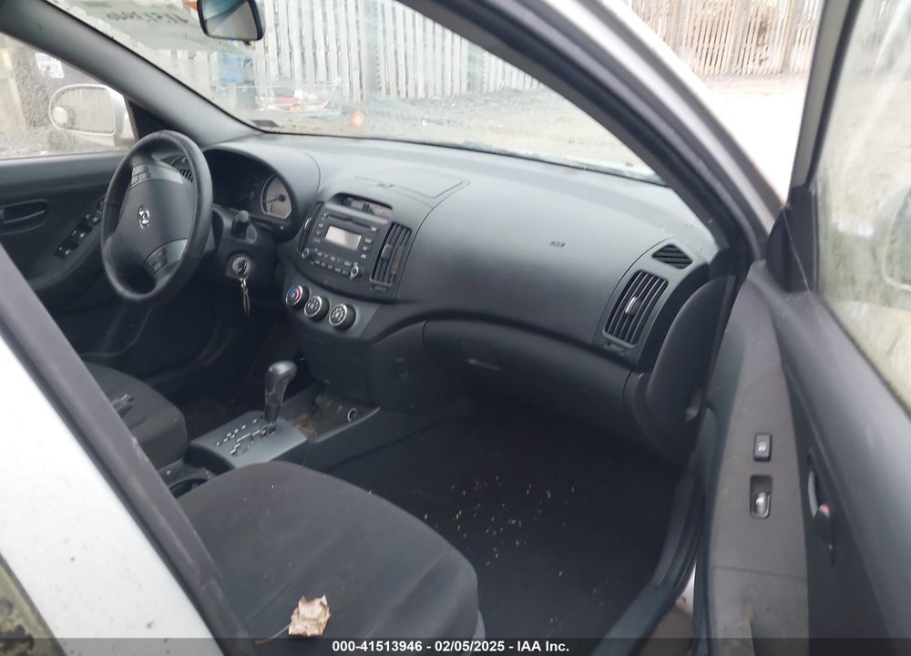 2008 HYUNDAI ELANTRA VIN: KMHDU46D68U501532