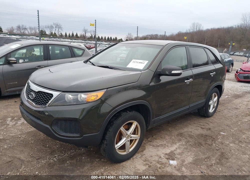 2012 KIA SORENTO LX VIN: 5XYKT4A10CG215388
