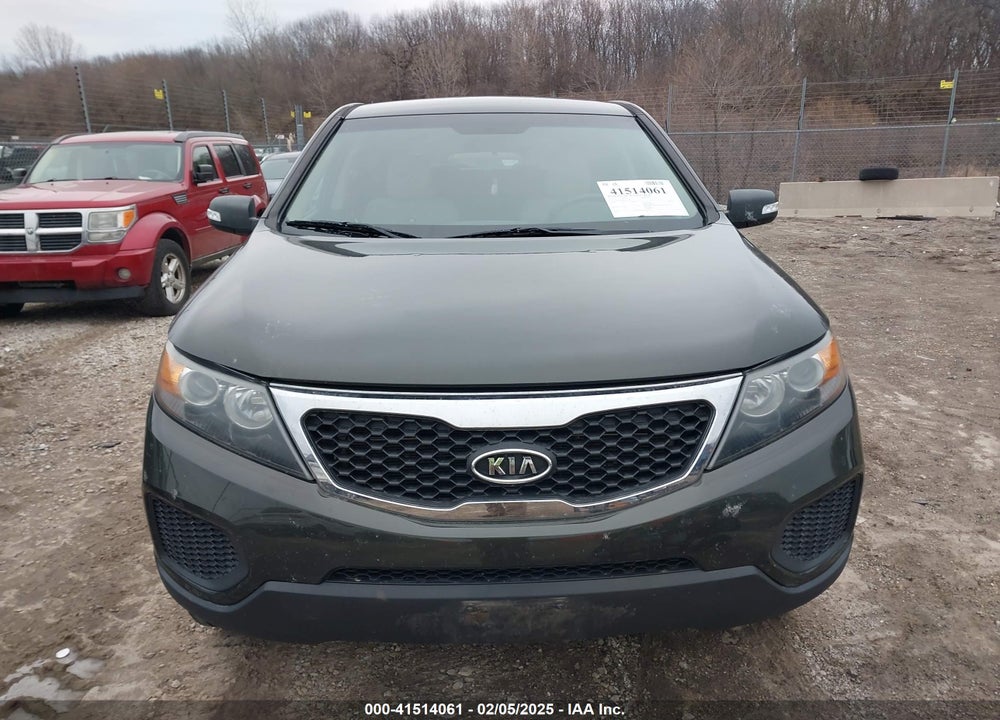 2012 KIA SORENTO LX VIN: 5XYKT4A10CG215388