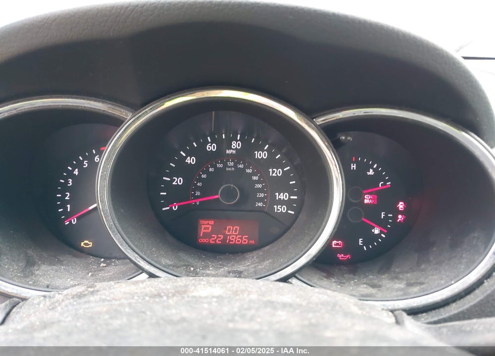 2012 KIA SORENTO LX VIN: 5XYKT4A10CG215388