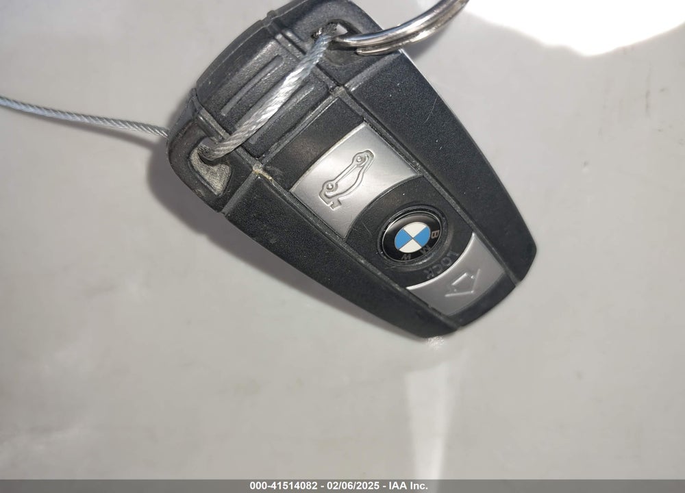 2008 BMW 328I VIN: WBAWL13528PX21886