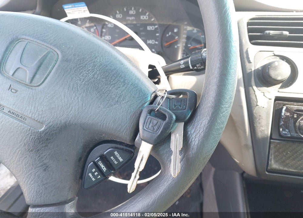 2001 HONDA ACCORD 2.3 LX VIN: 1HGCG56451A068730