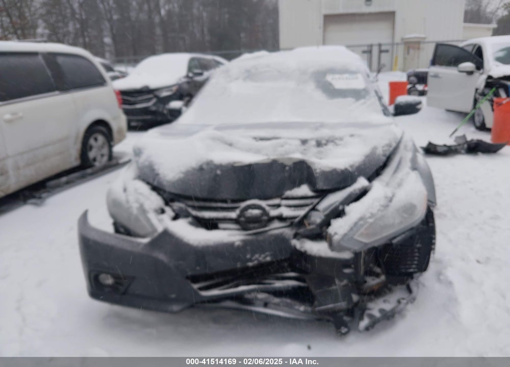 2018 NISSAN ALTIMA VIN: 1N4AL3AP4JC124514