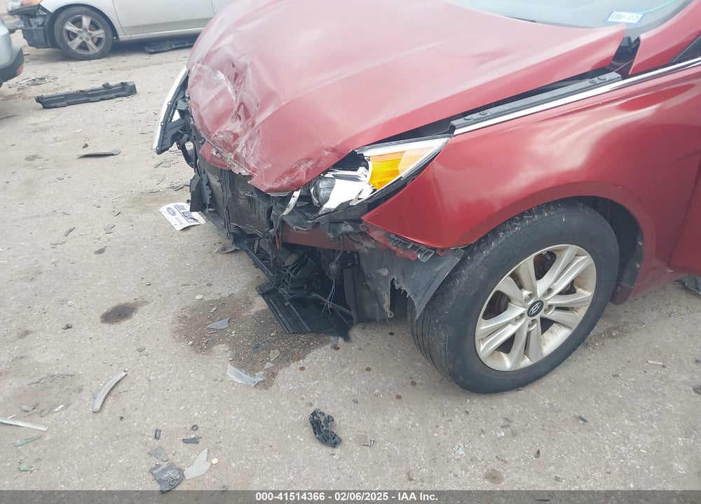 2013 HYUNDAI SONATA VIN: 5NPEB4AC5DH773183