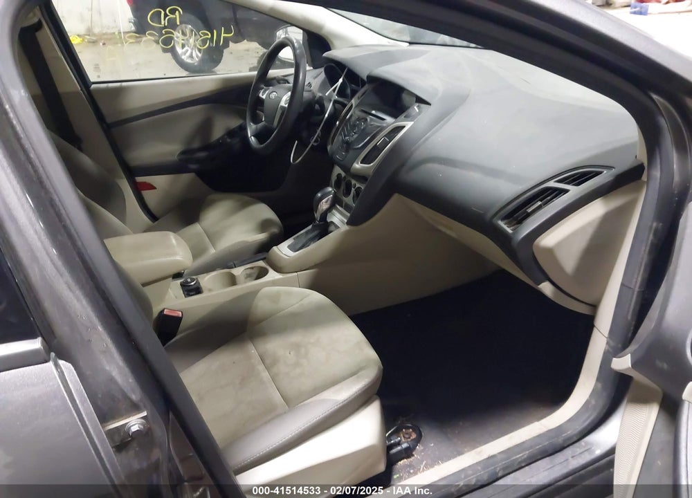 2012 FORD FOCUS SE VIN: 1FAHP3F27CL354017