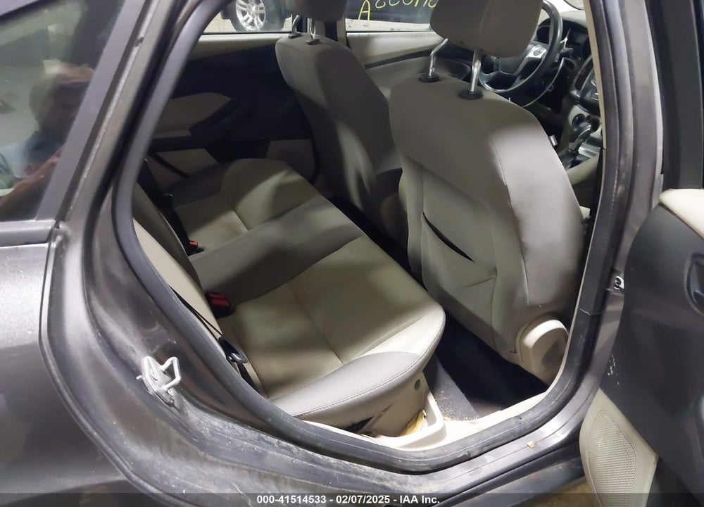 2012 FORD FOCUS SE VIN: 1FAHP3F27CL354017
