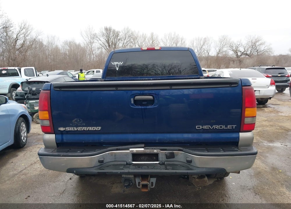 2002 CHEVROLET SILVERADO 1500 LS VIN: 2GCEK19T721324041