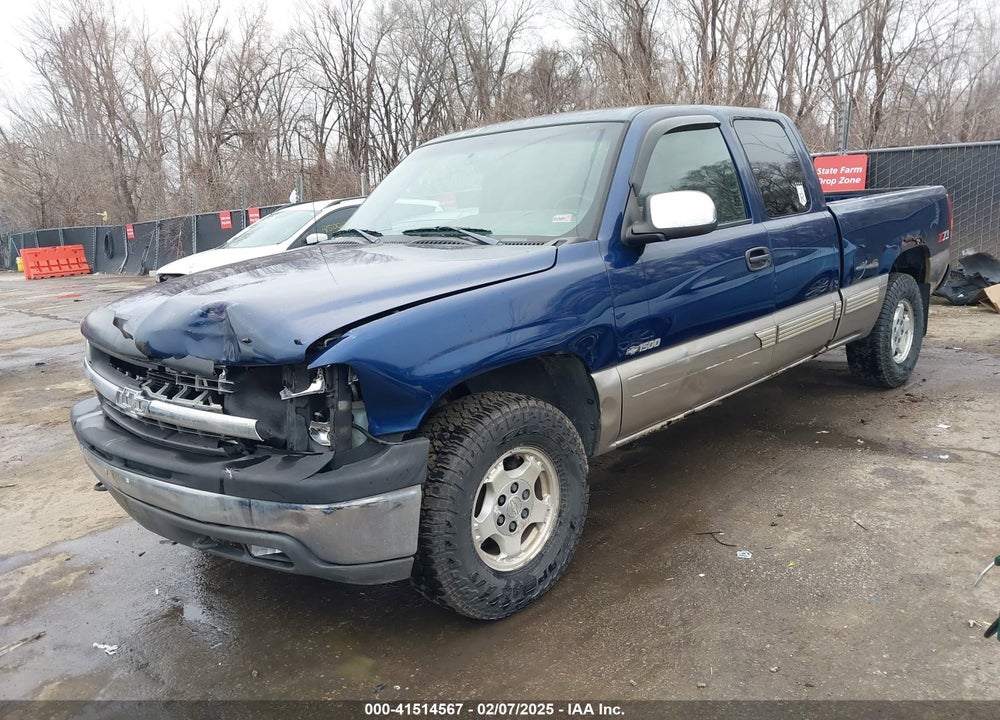 2002 CHEVROLET SILVERADO 1500 LS VIN: 2GCEK19T721324041