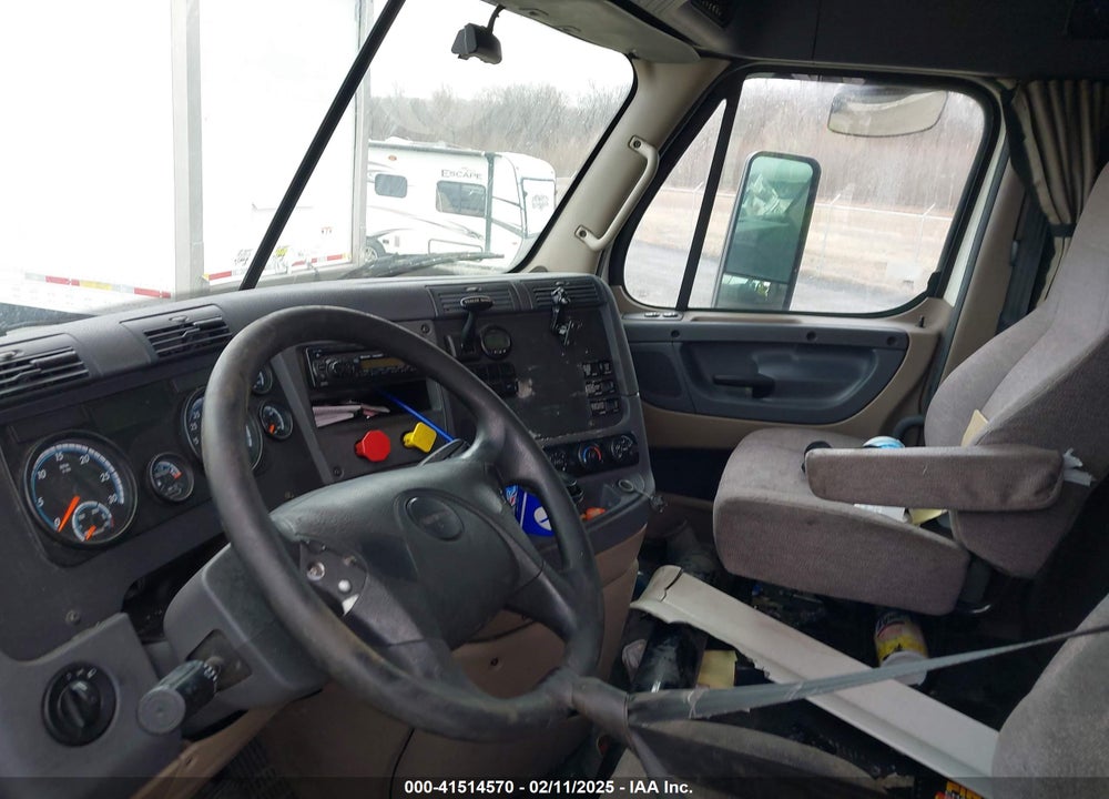 2016 FREIGHTLINER CASCADIA 125 VIN: 3AKJGLD59GSGT5542
