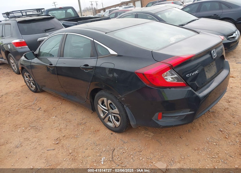2018 HONDA CIVIC VIN: 2HGFC2F56JH517611