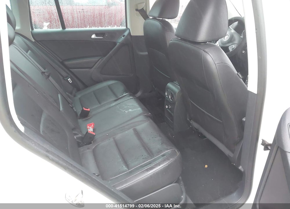 2012 VOLKSWAGEN TIGUAN SE VIN: WVGAV7AX3CW515226