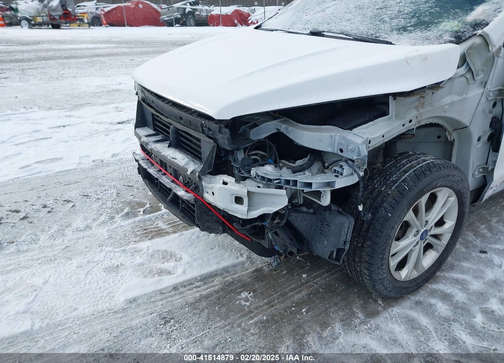 2018 FORD ESCAPE SE VIN: 1FMCU9GD8JUA39519