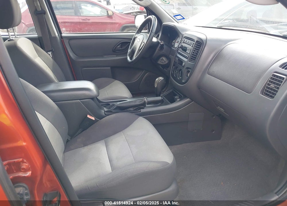 2007 FORD ESCAPE VIN: 1FMYU02Z87KA66101