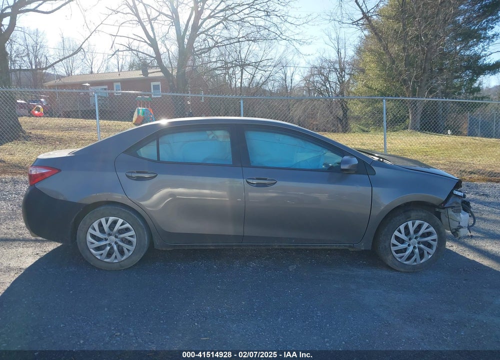 2018 TOYOTA COROLLA VIN: 5YFBURHE8JP753946