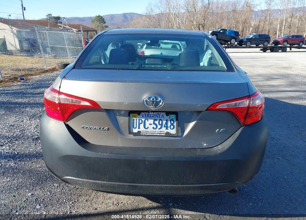 2018 TOYOTA COROLLA VIN: 5YFBURHE8JP753946