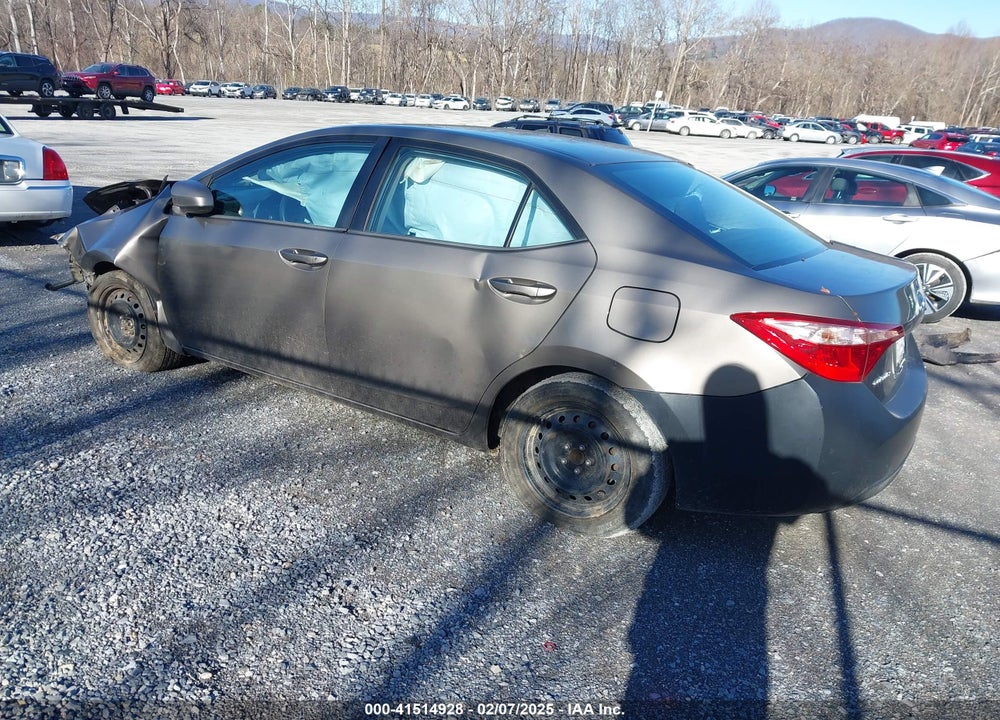 2018 TOYOTA COROLLA VIN: 5YFBURHE8JP753946