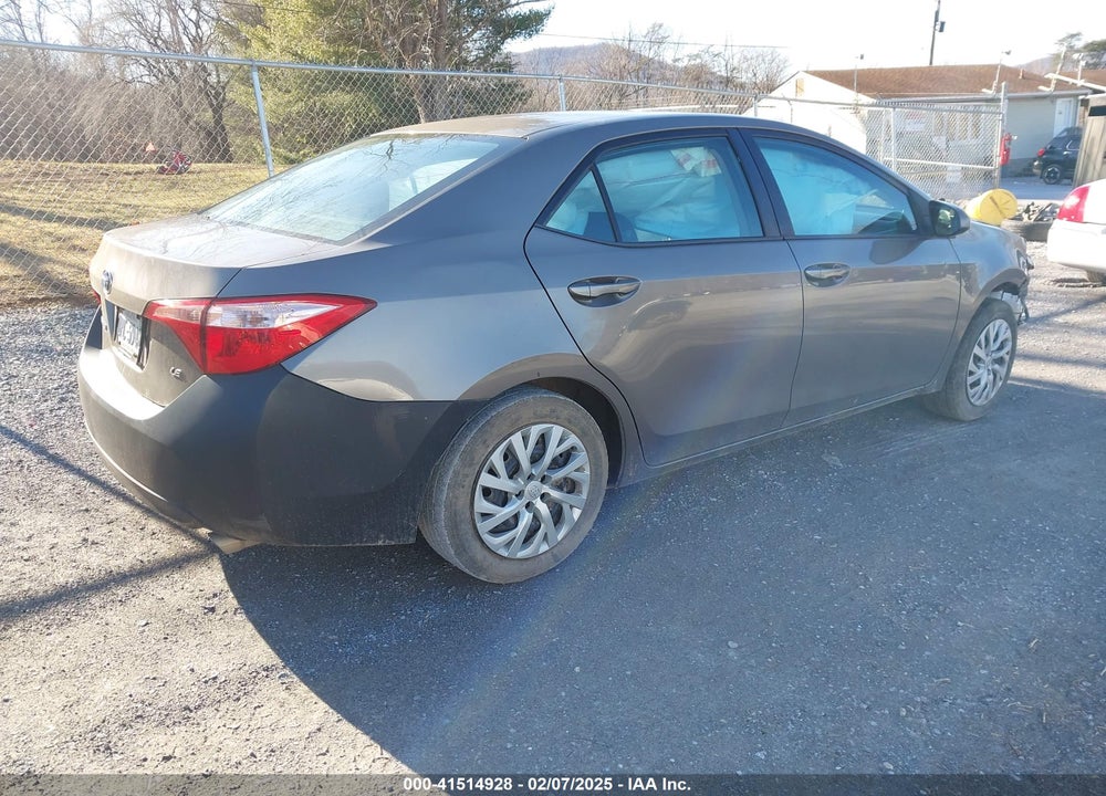 2018 TOYOTA COROLLA VIN: 5YFBURHE8JP753946