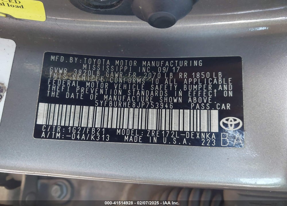 2018 TOYOTA COROLLA VIN: 5YFBURHE8JP753946