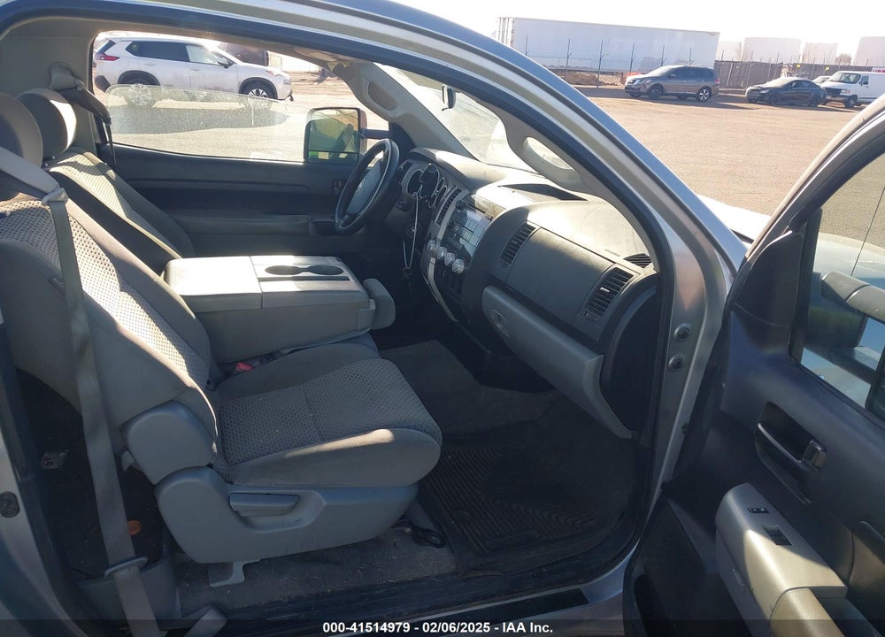 2007 TOYOTA TUNDRA BASE 5.7L V8 VIN: 5TFMV52137X007273