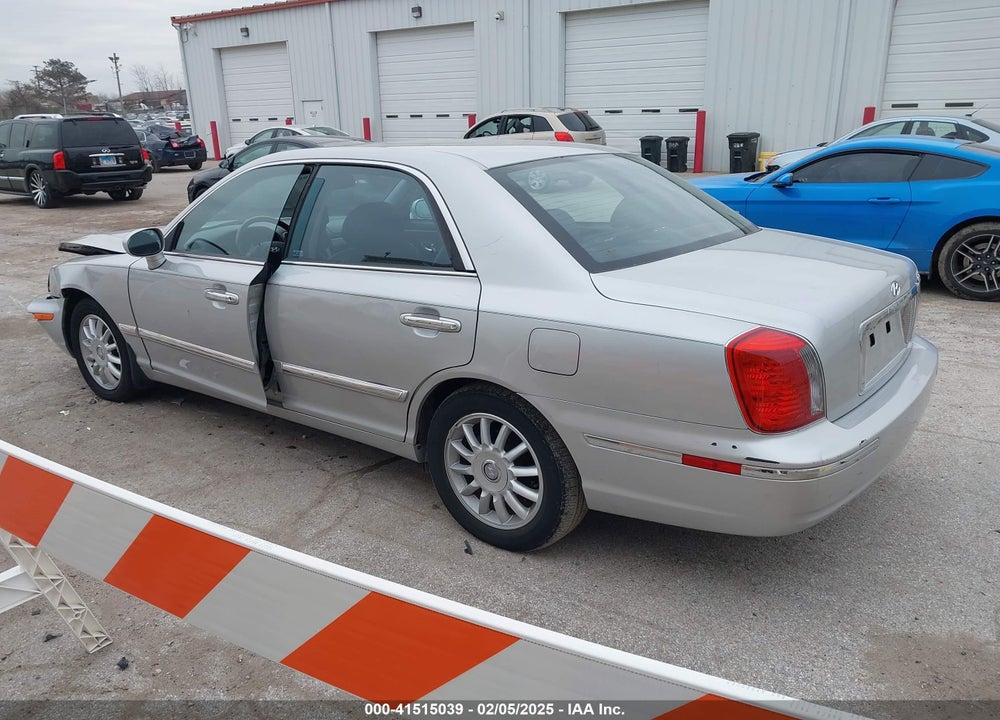 2005 HYUNDAI XG350 L VIN: KMHFU45E45A379964