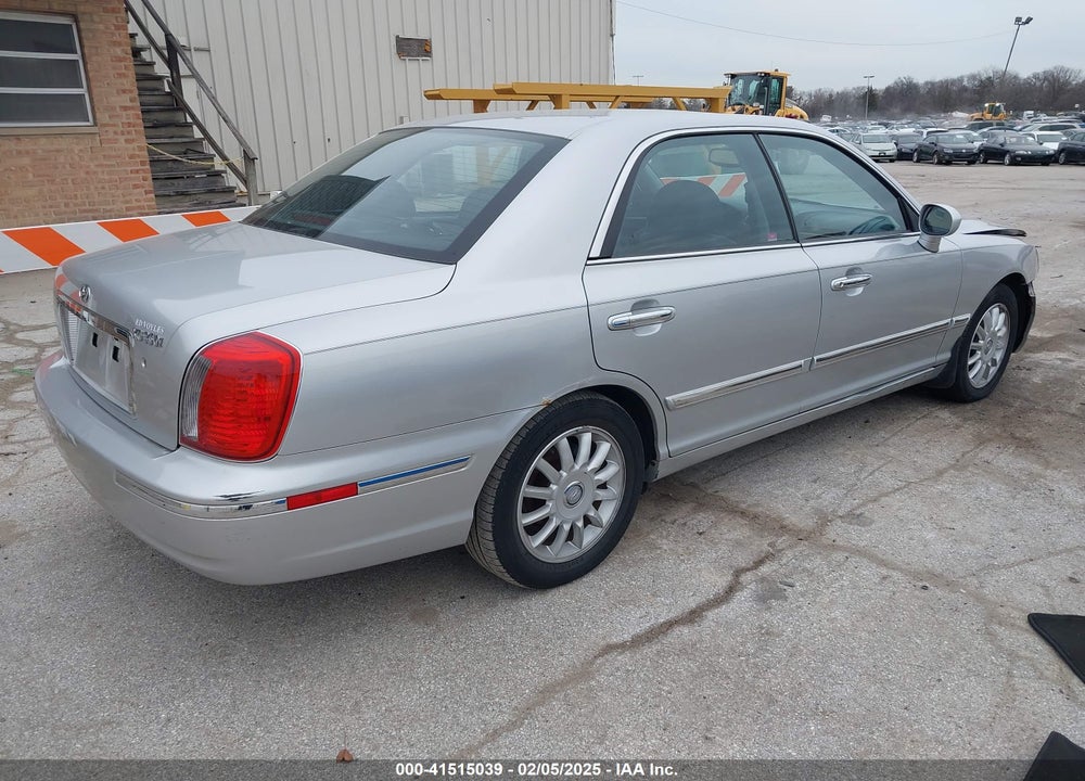 2005 HYUNDAI XG350 L VIN: KMHFU45E45A379964