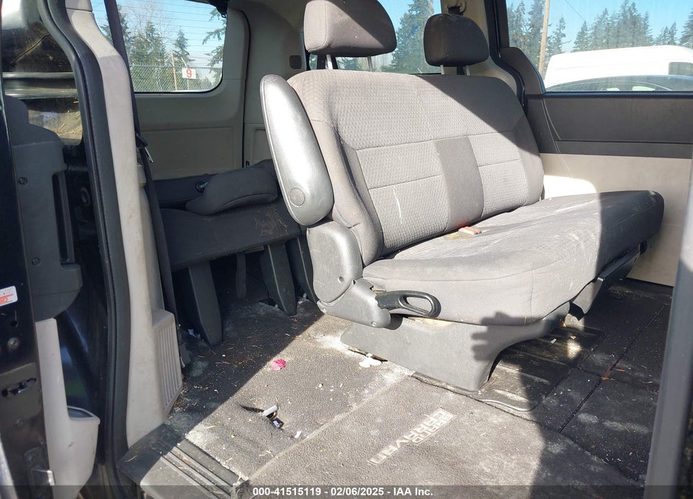 2010 DODGE GRAND CARAVAN SE VIN: 2D4RN4DE3AR496525