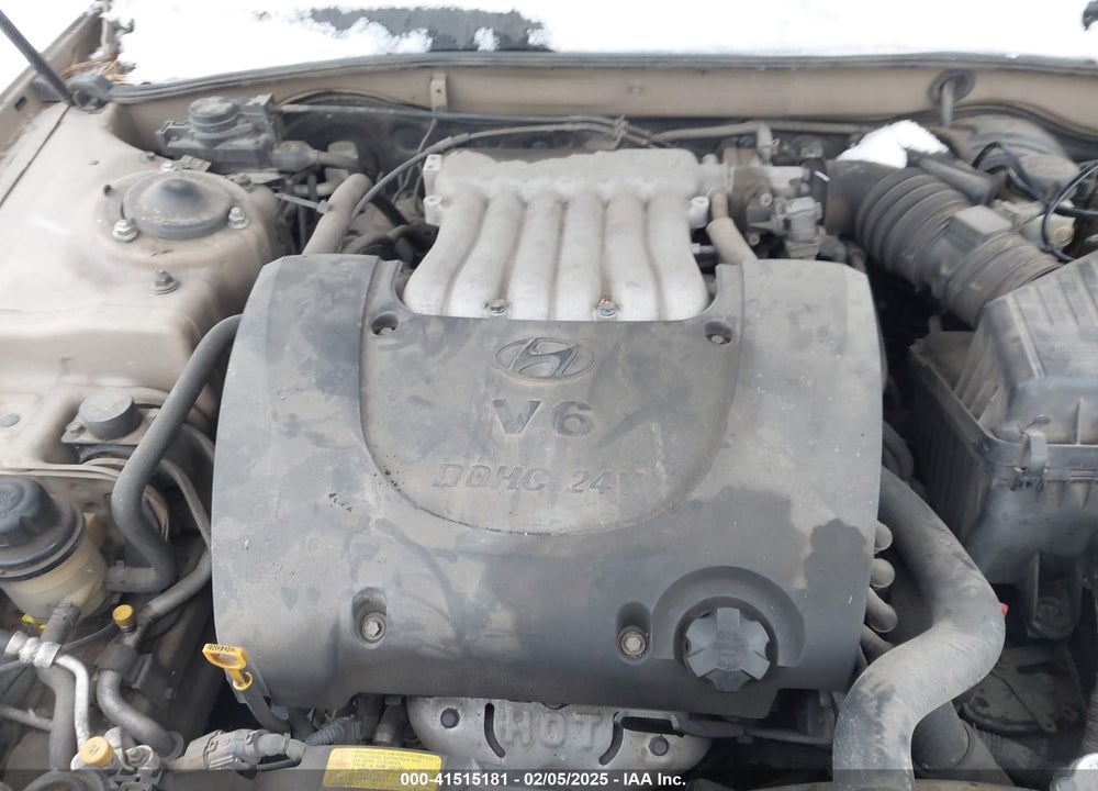 2005 HYUNDAI SONATA GLS/LX VIN: KMHWF35H65A148837
