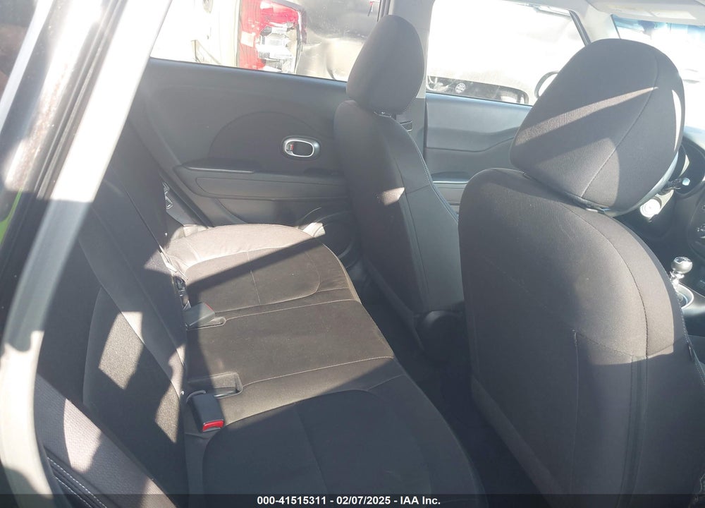 2015 KIA SOUL VIN: KNDJN2A24F7811771