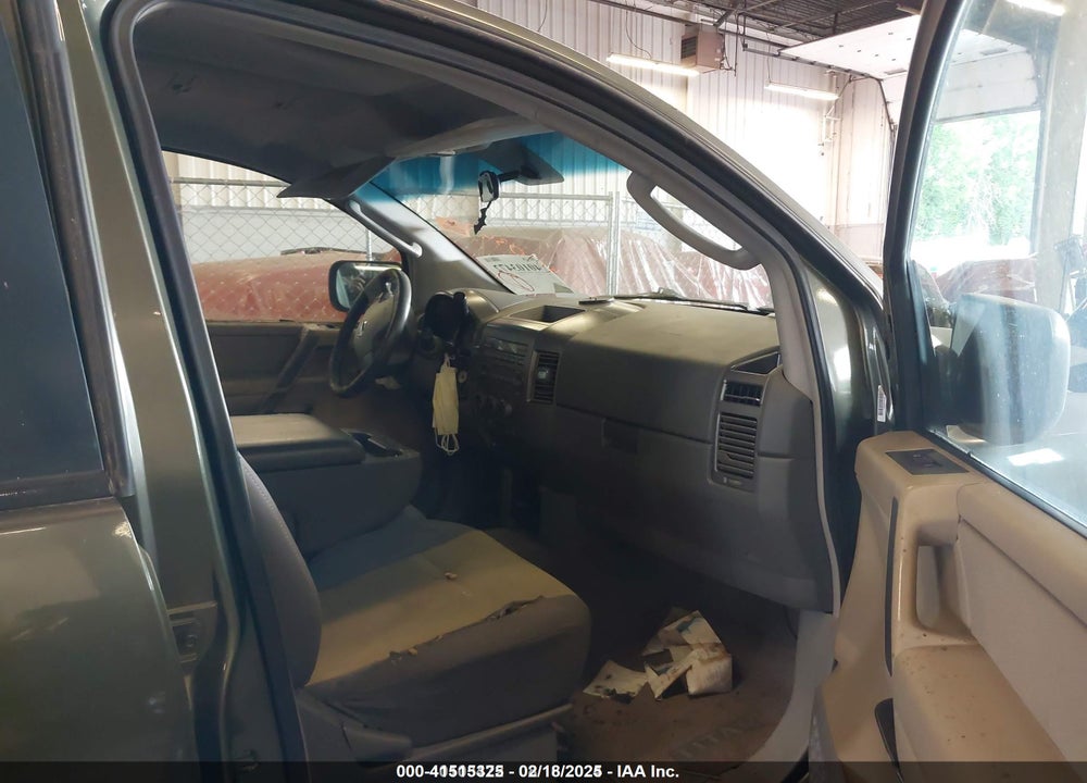 2004 NISSAN TITAN XE VIN: 1N6AA07A54N570923