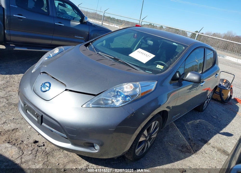 2015 NISSAN LEAF SV VIN: 1N4AZ0CP3FC316203