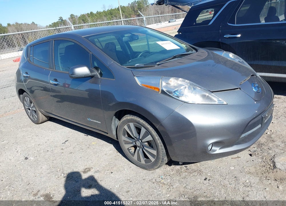 2015 NISSAN LEAF SV VIN: 1N4AZ0CP3FC316203
