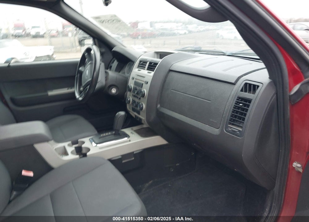 2011 FORD ESCAPE XLT VIN: 1FMCU0D71BKA41796