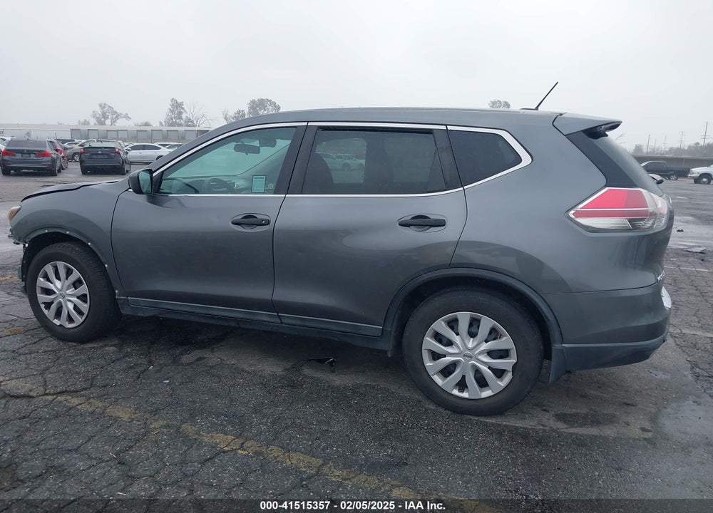 2016 NISSAN ROGUE S VIN: 5N1AT2MN9GC885686