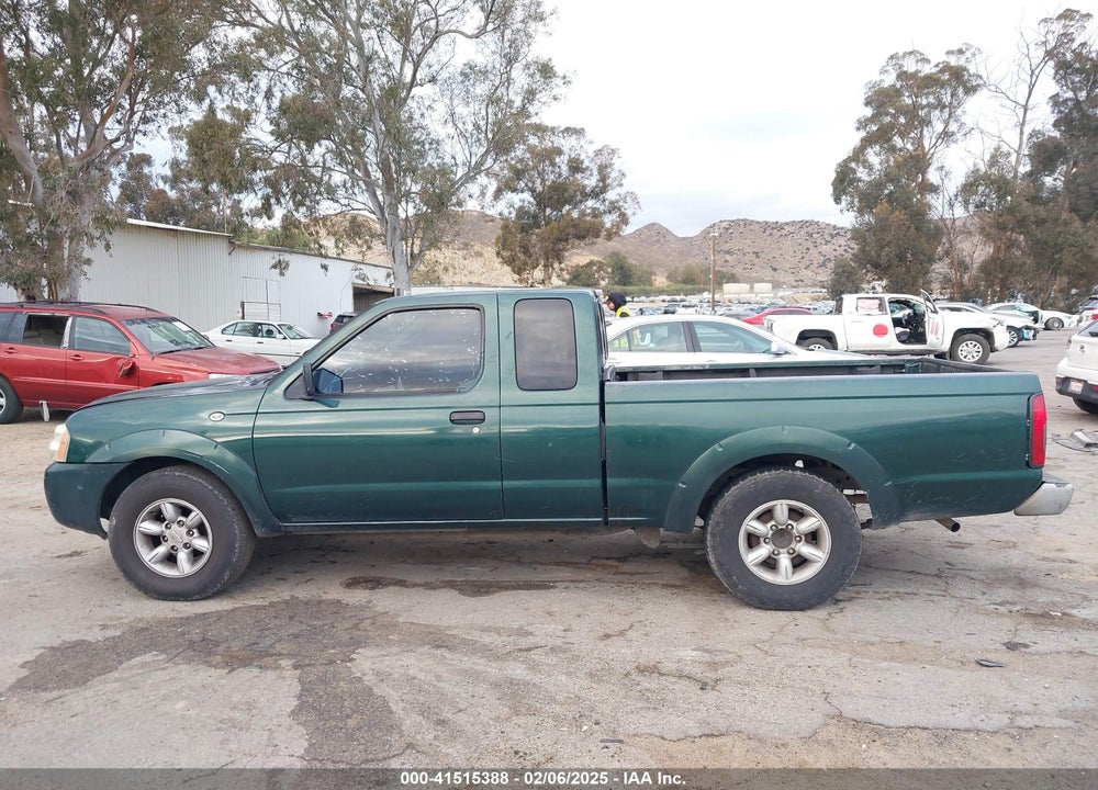 2002 NISSAN FRONTIER XE VIN: 1N6DD26S42C333455