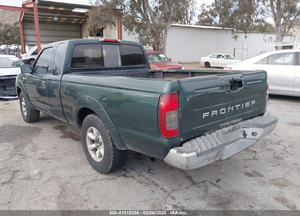 2002 NISSAN FRONTIER XE VIN: 1N6DD26S42C333455