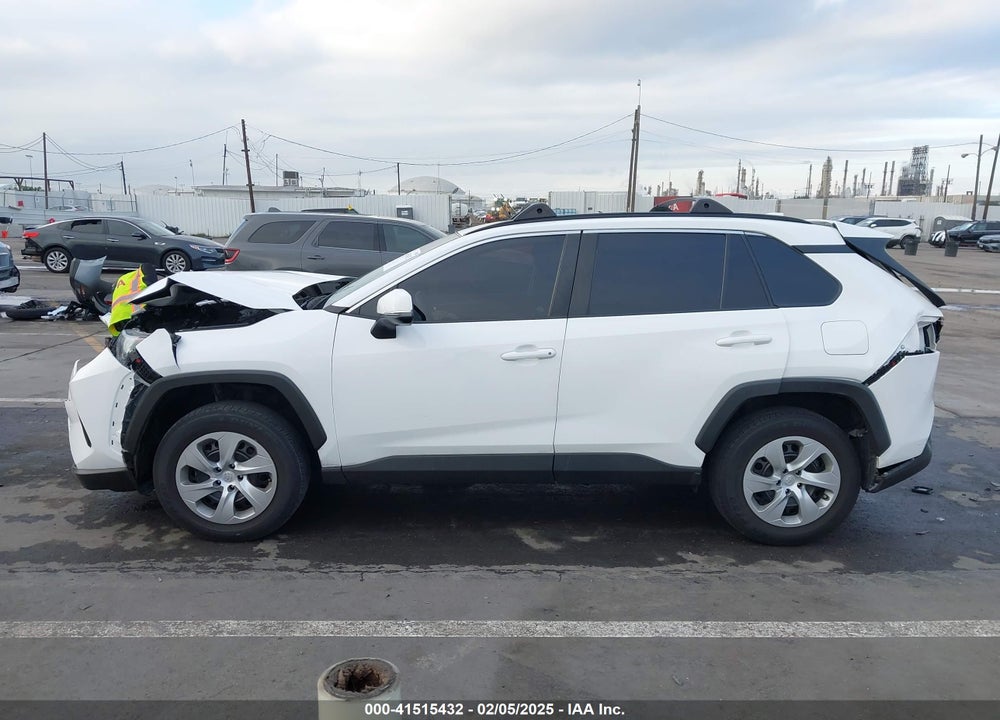 2021 TOYOTA RAV4 VIN: 2T3K1RFV8MC164872