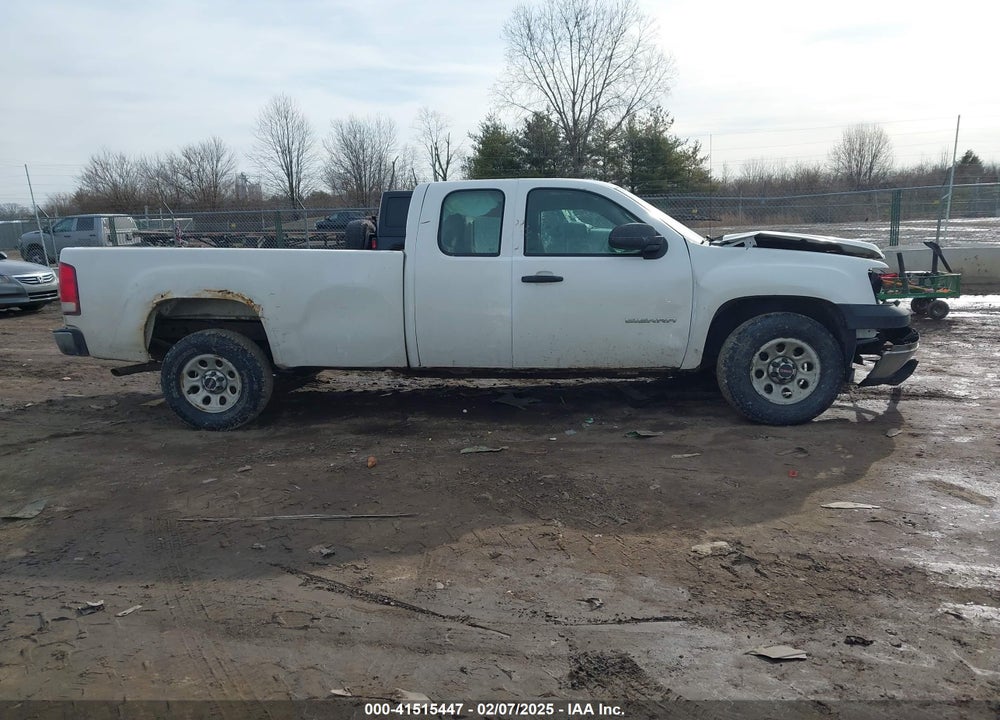 2011 GMC SIERRA 1500 WORK TRUCK VIN: 1GTR1TE03BZ277433