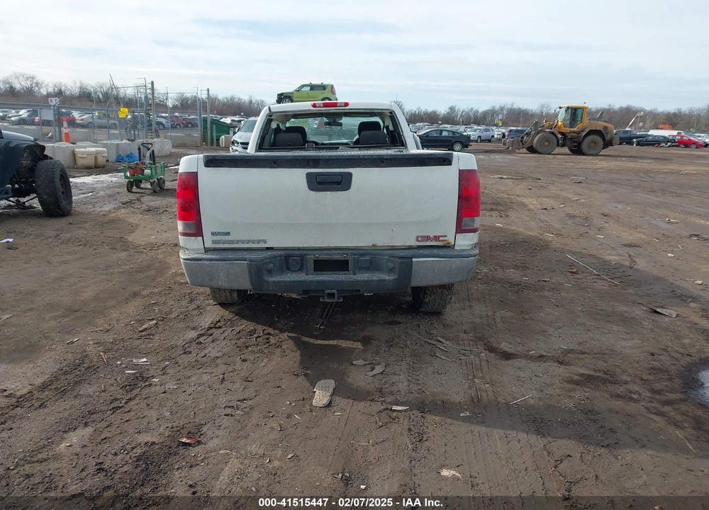 2011 GMC SIERRA 1500 WORK TRUCK VIN: 1GTR1TE03BZ277433