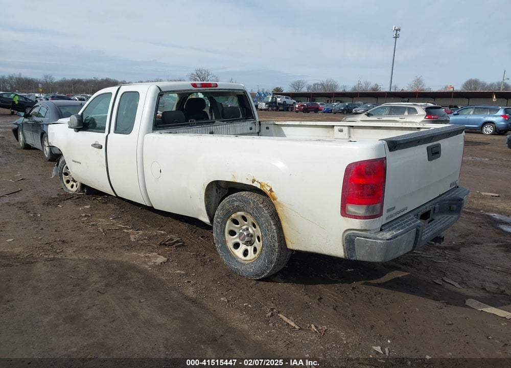 2011 GMC SIERRA 1500 WORK TRUCK VIN: 1GTR1TE03BZ277433