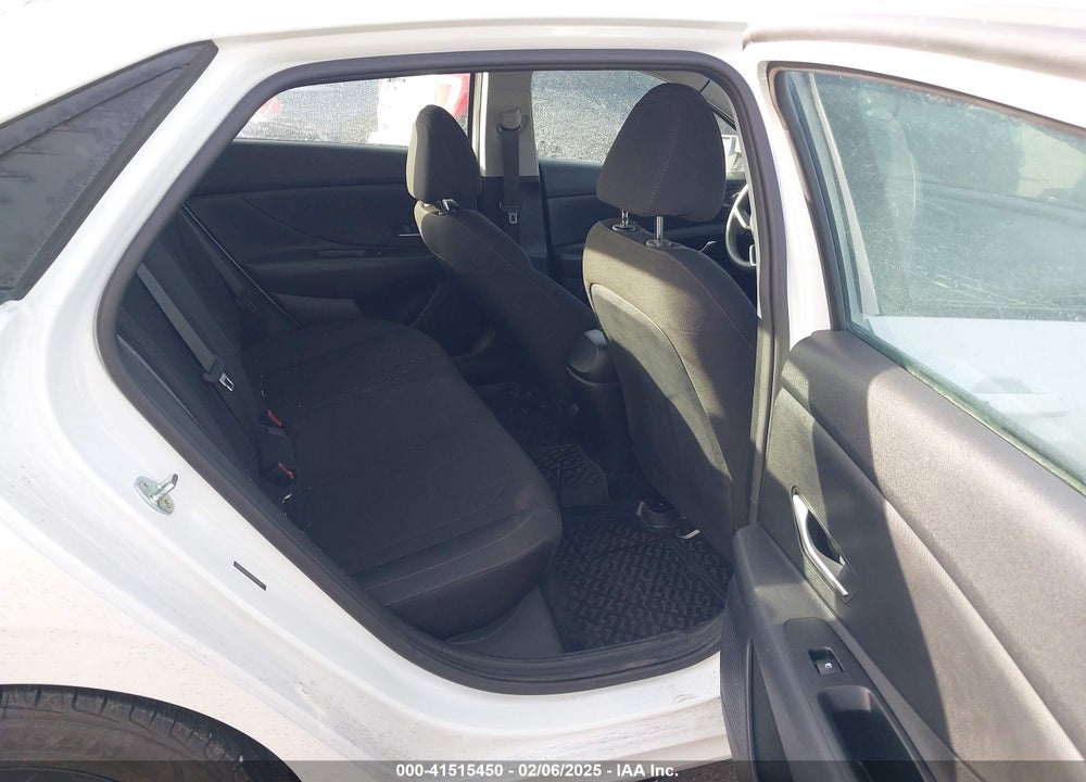 2021 HYUNDAI ELANTRA SEL VIN: 5NPLM4AG8MH013589