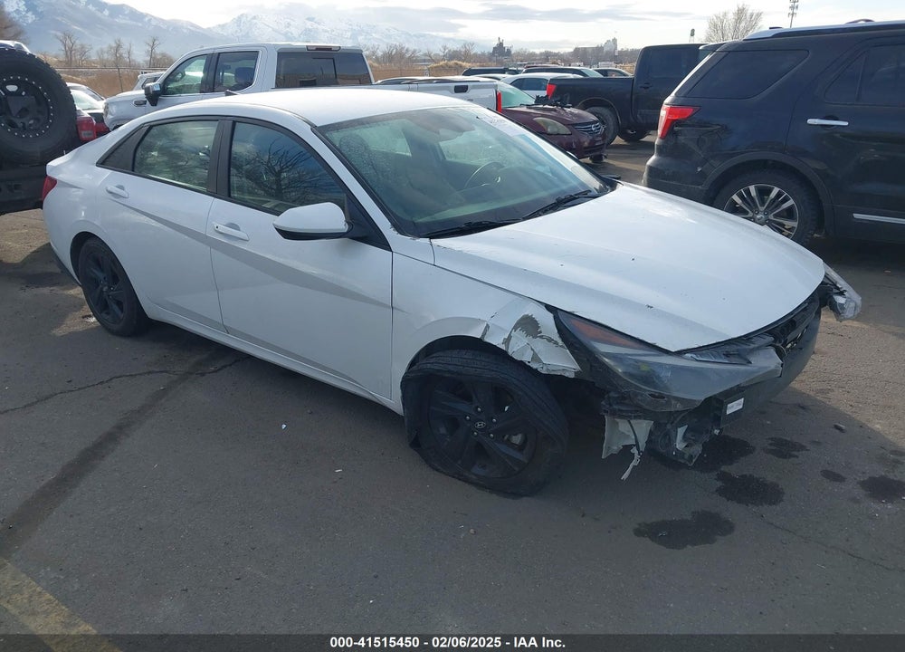 2021 HYUNDAI ELANTRA SEL VIN: 5NPLM4AG8MH013589
