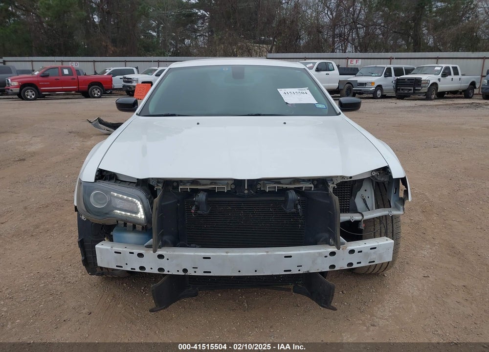 2019 CHRYSLER 300 VIN: 2C3CCAAG1KH679088