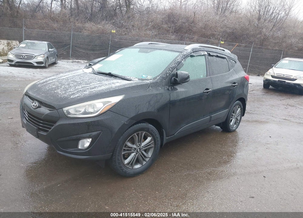 2015 HYUNDAI TUCSON SE VIN: KM8JUCAG3FU044349
