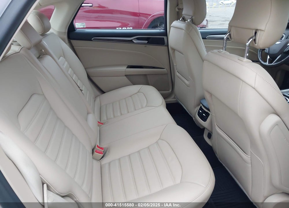 2014 FORD FUSION SE VIN: 1FA6P0HD7E5398417