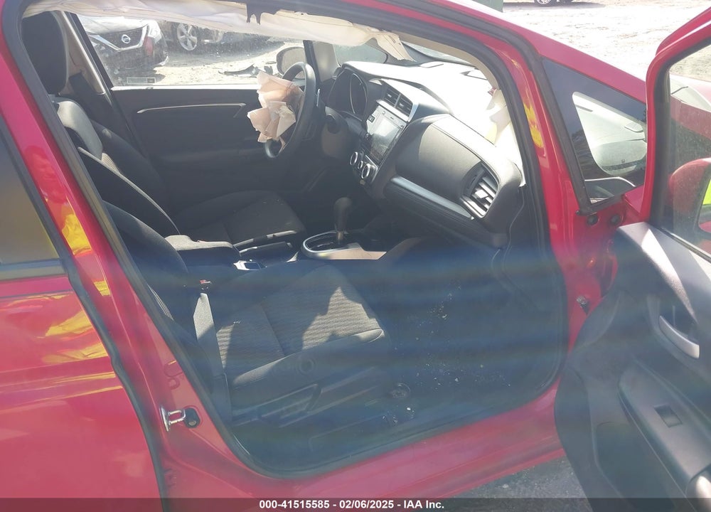 2018 HONDA FIT EX VIN: 3HGGK5H85JM722841