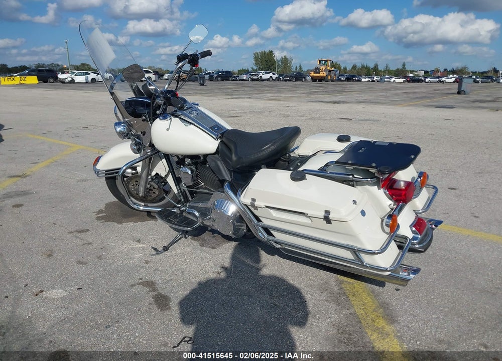 2006 HARLEY-DAVIDSON FLHPI VIN: 1HD1FHW106Y658007