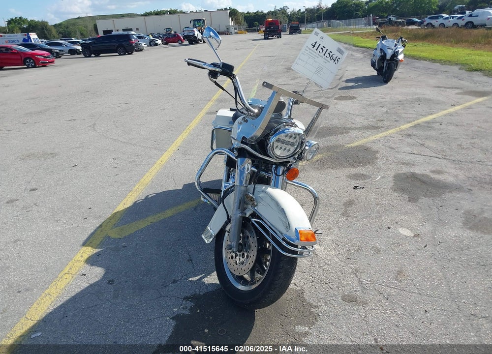 2006 HARLEY-DAVIDSON FLHPI VIN: 1HD1FHW106Y658007
