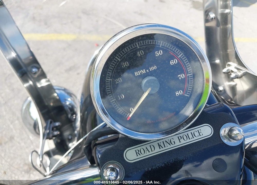 2006 HARLEY-DAVIDSON FLHPI VIN: 1HD1FHW106Y658007