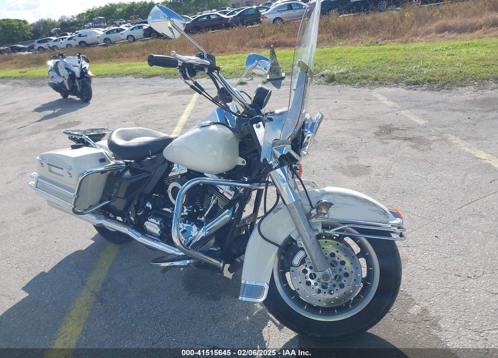 2006 HARLEY-DAVIDSON FLHPI VIN: 1HD1FHW106Y658007